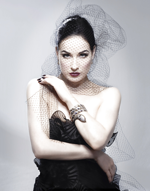 Queen Dita #24286306