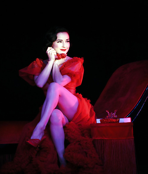 Queen Dita #24286559