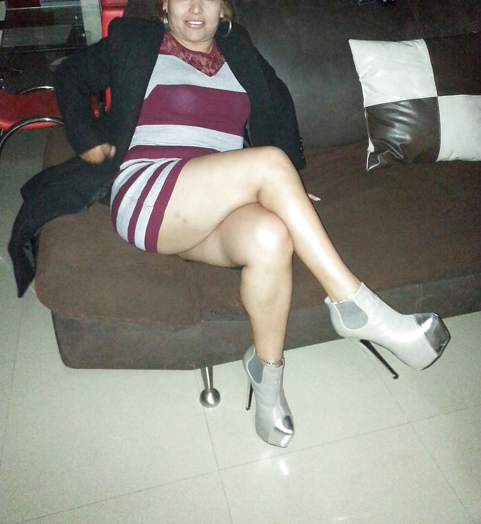 Esposa mexicana culona y exhibicionista 2 #41100034