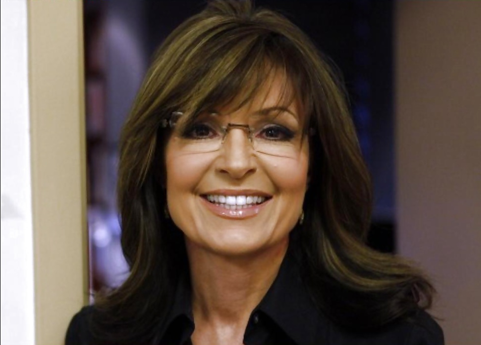 Non posso smettere di masturbarmi con la conservatrice Sarah Palin
 #24576975