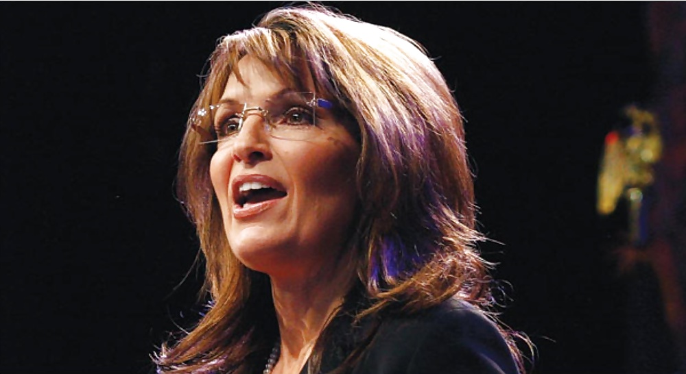 Non posso smettere di masturbarmi con la conservatrice Sarah Palin
 #24576985