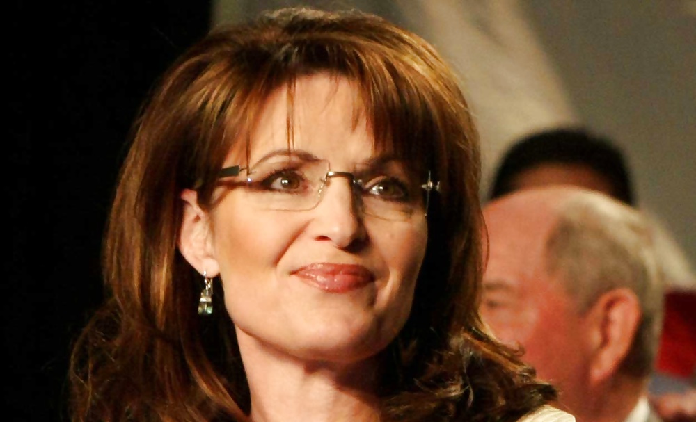 Non posso smettere di masturbarmi con la conservatrice Sarah Palin
 #24577100
