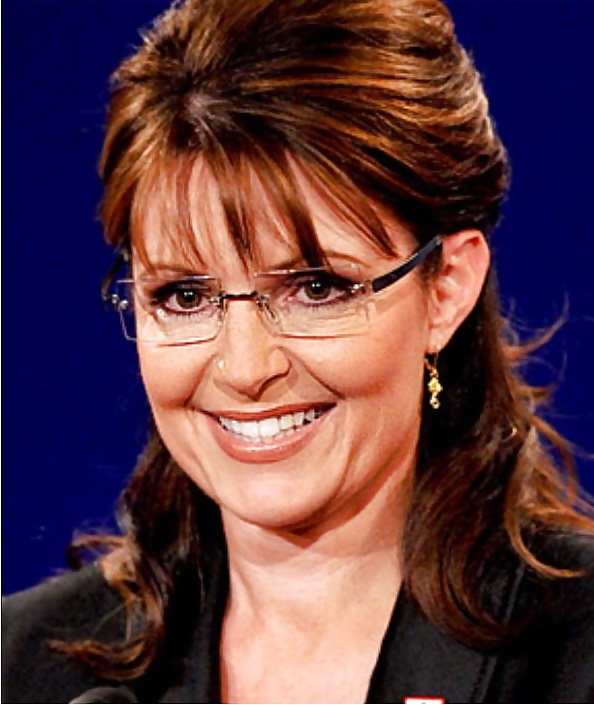 Non posso smettere di masturbarmi con la conservatrice Sarah Palin
 #24577161
