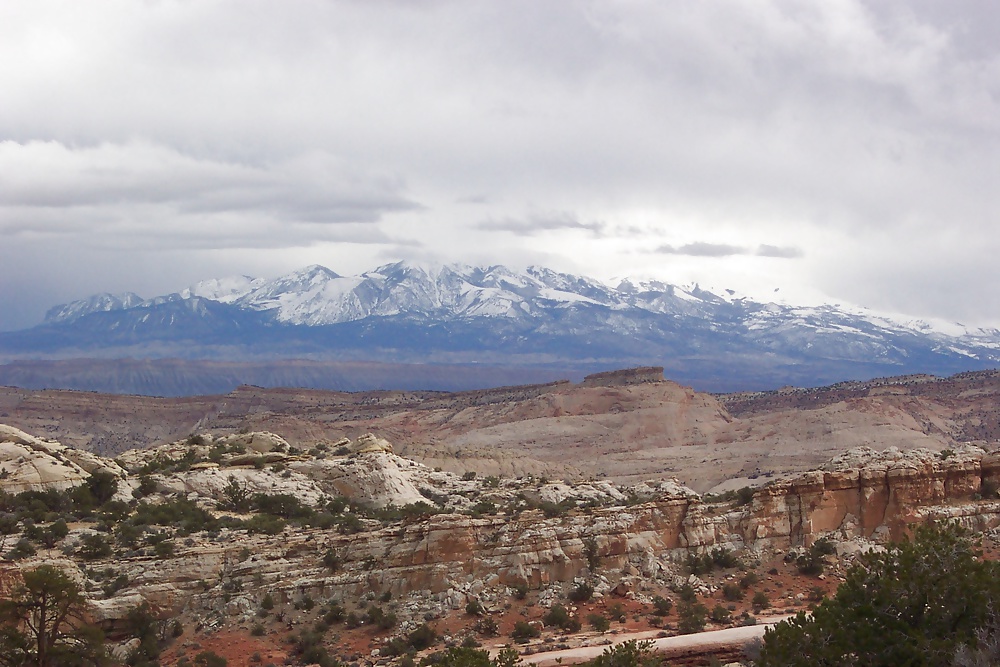 Southern Utah: Capitol Reef, Henry Mountains and the Valley #29640557