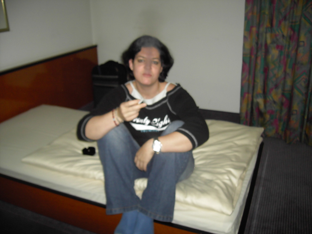 Ronde avec vergeture suce #27991944