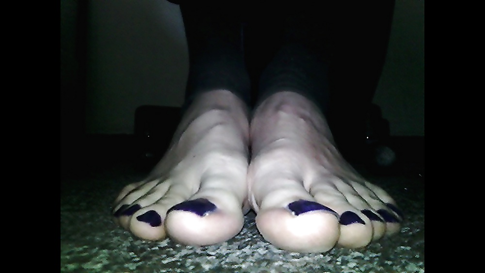 Blue toenails #34456231