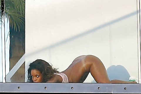 Rihanna new half-nude pics! #25642444