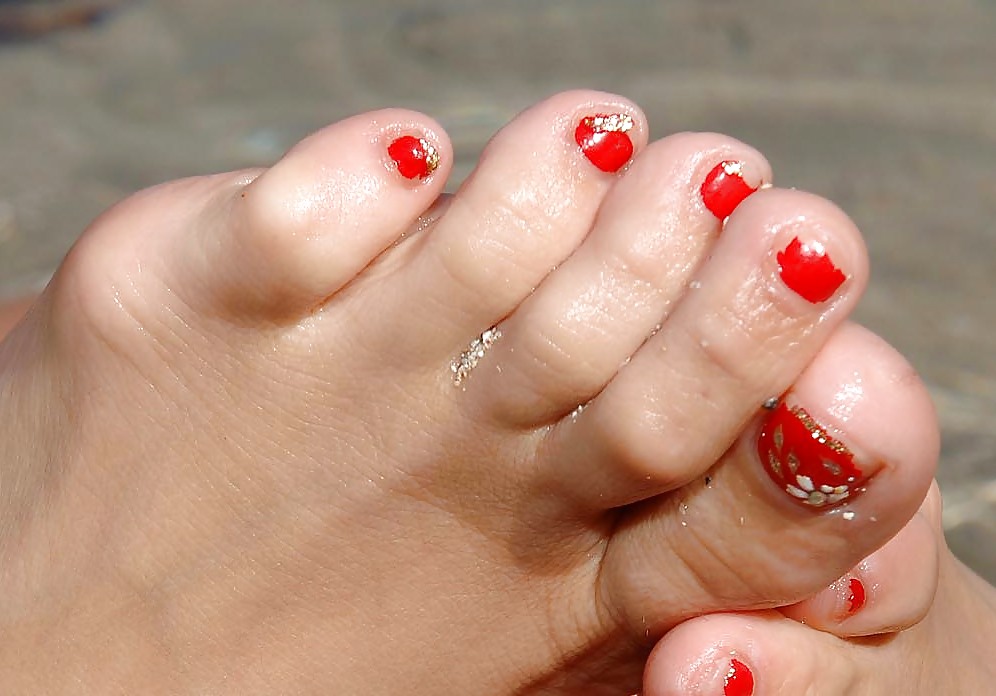 Toes 1 (by tm) #25814381