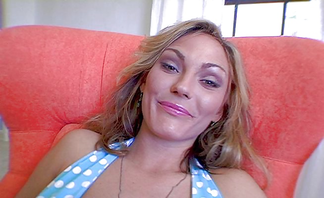 Milf caliente
 #33229073