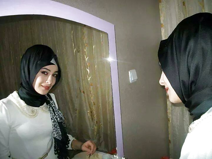 Die Schnittstelle Turbanli Türkisch Hijab Indische Sitzen #31137985