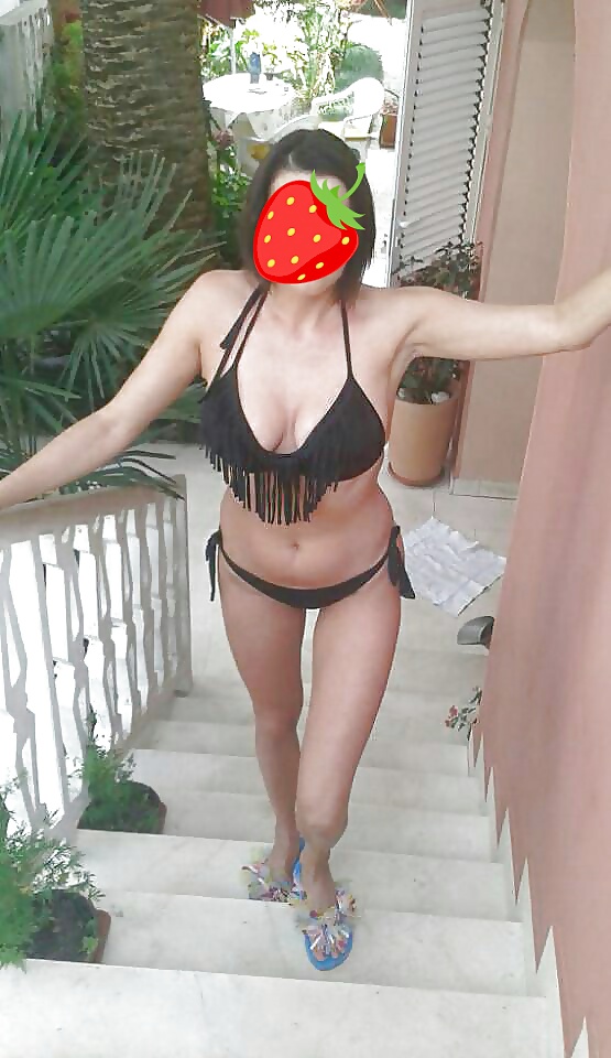 Schönen Sommer Mit Meiner Erdbeere Carla #32396699