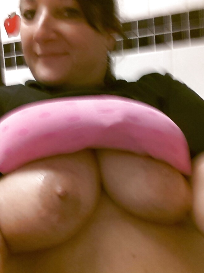 Dayna  #31095092
