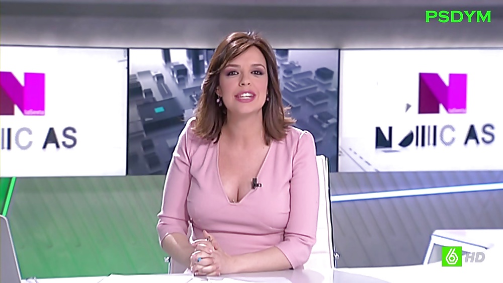 Spanische Frauen Newscasters Große Brüste #40127453
