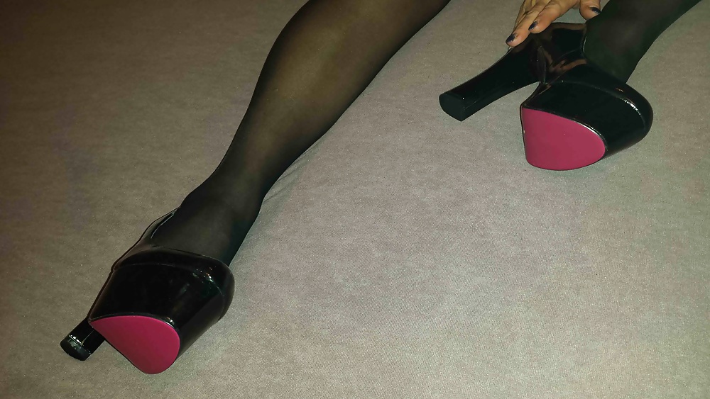 Sebst disparando
 #41058610