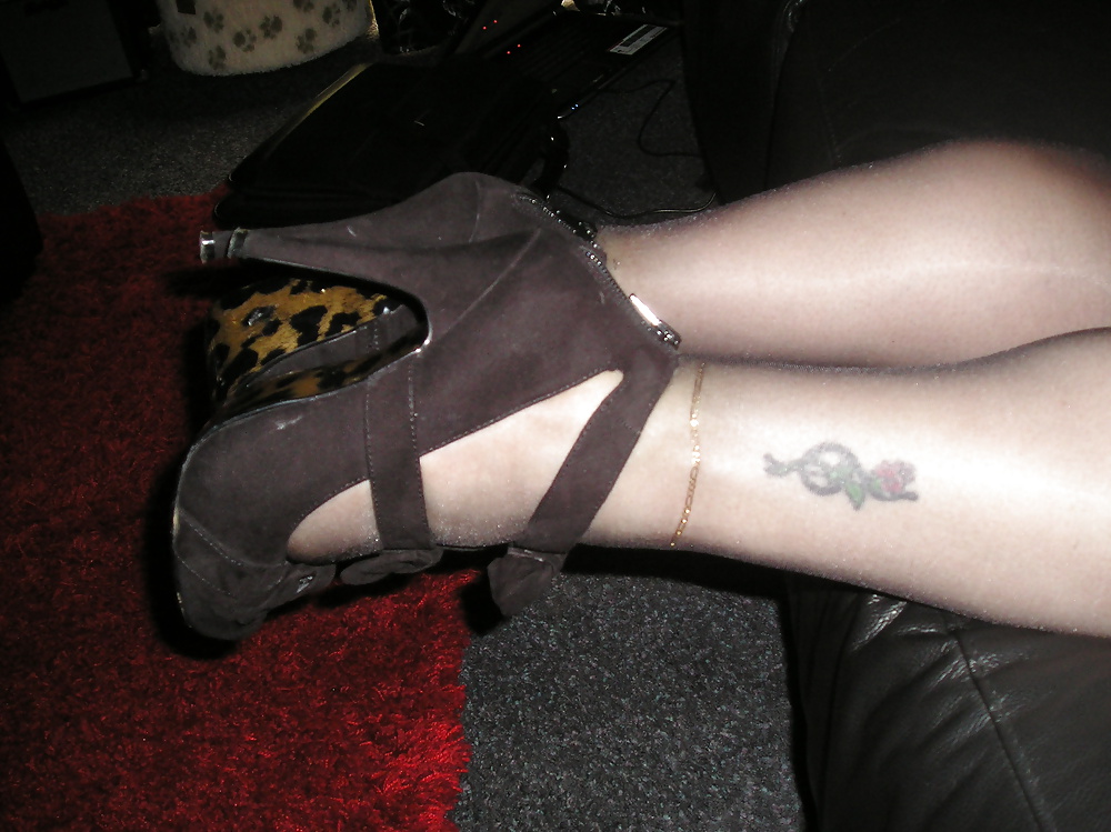 Tasha's black gloss tights pantyhose and heels #28766808