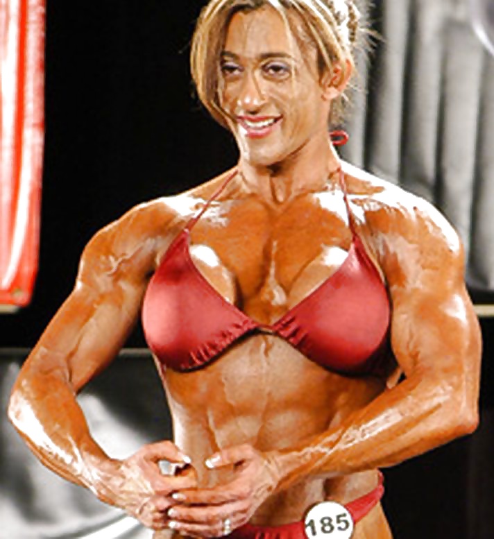 Muscle Queens #34172632