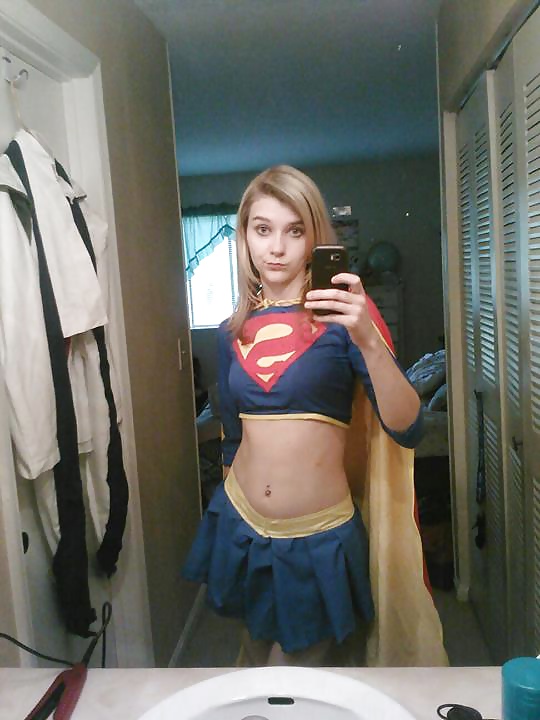 Supergirl potere ragazza cosplay
 #25602935