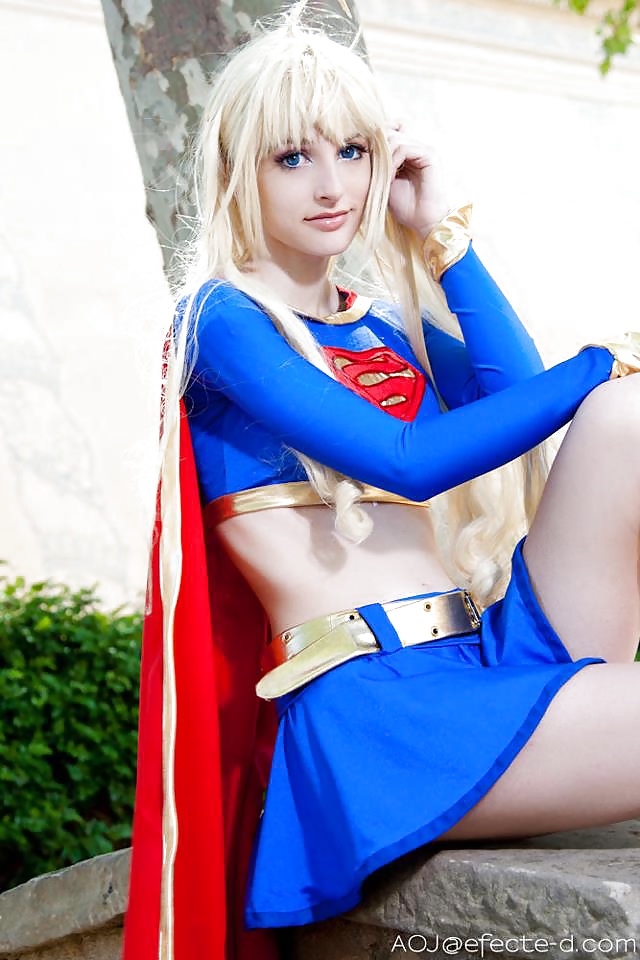 Supergirl potere ragazza cosplay
 #25602978