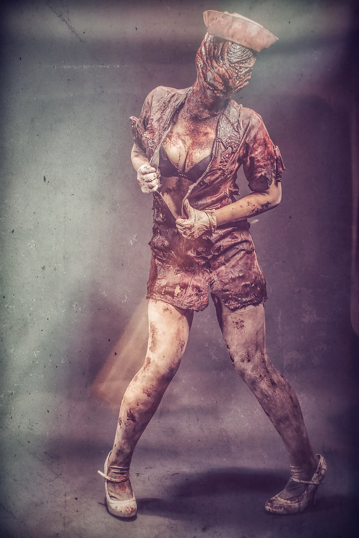 Silent hill infermiera cosplay
 #26659123