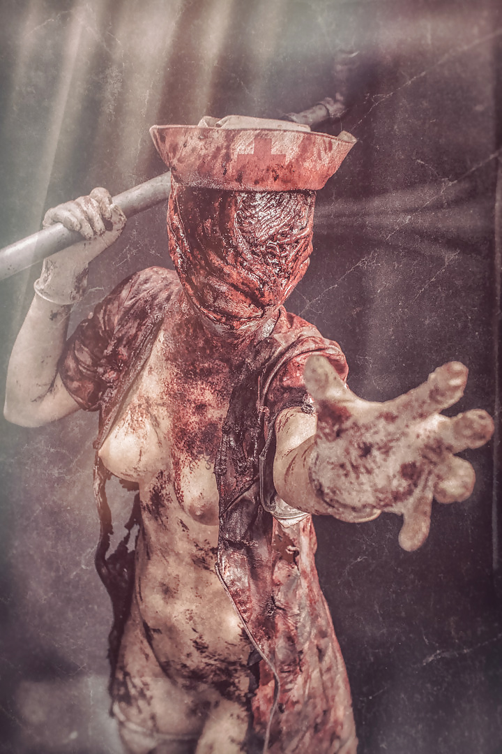 Silent Hill Nurse Cosplay #26659168