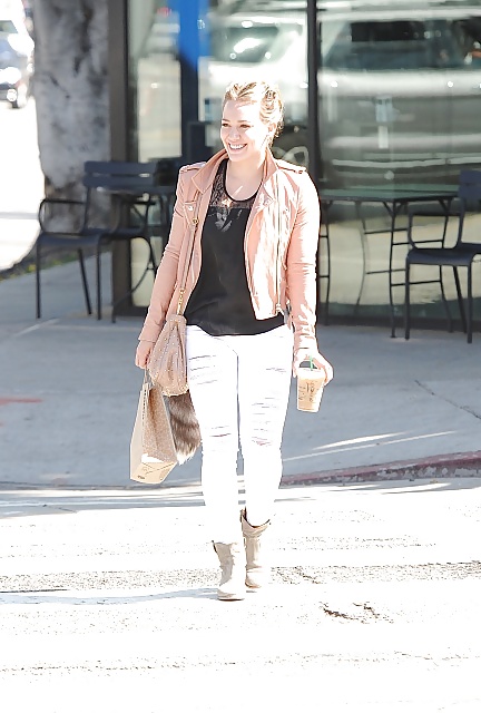 Hilary duff 8
 #28851701