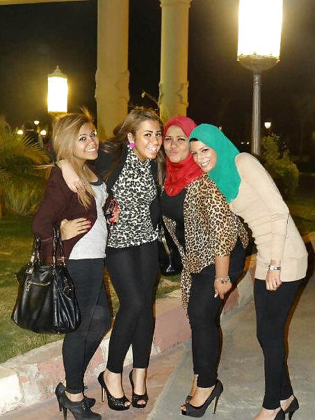 Chicas árabes egipcias 
 #24497895