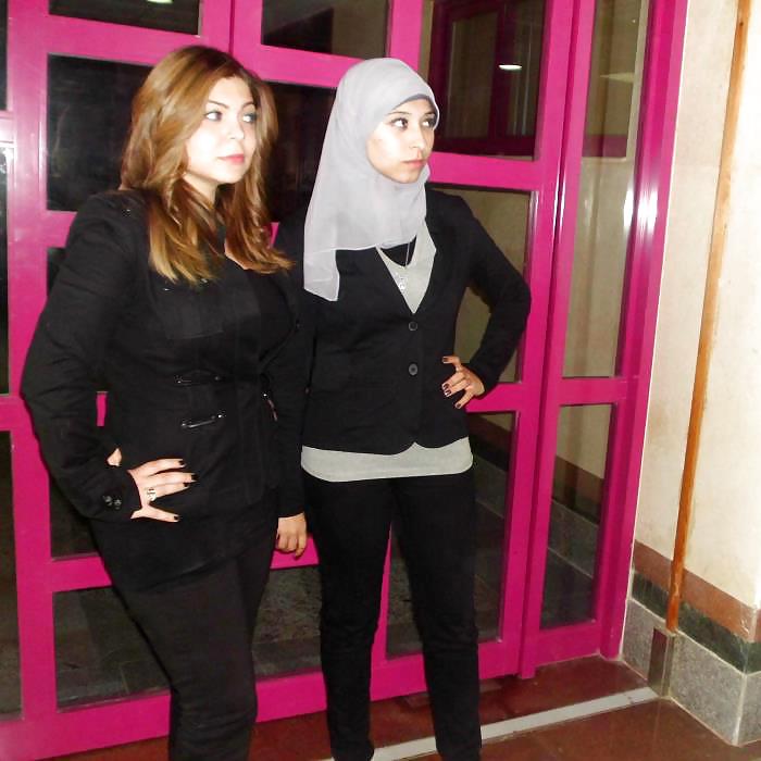 Chicas árabes egipcias 
 #24497953