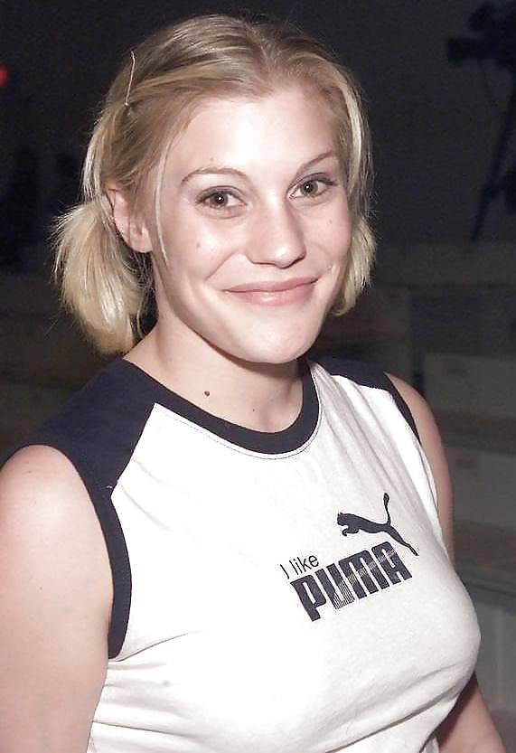 Vamos a masturbarnos sobre ... katee sackhoff
 #26263903