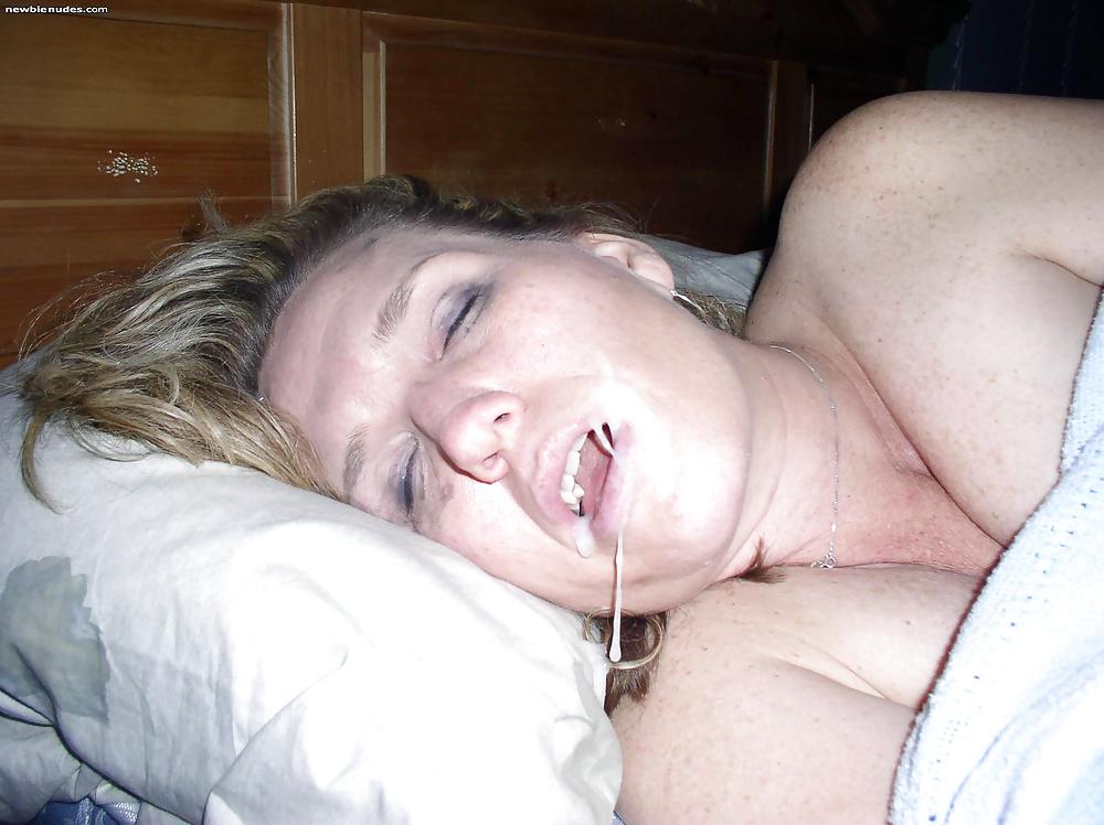 Cum in mouth at night #23420107