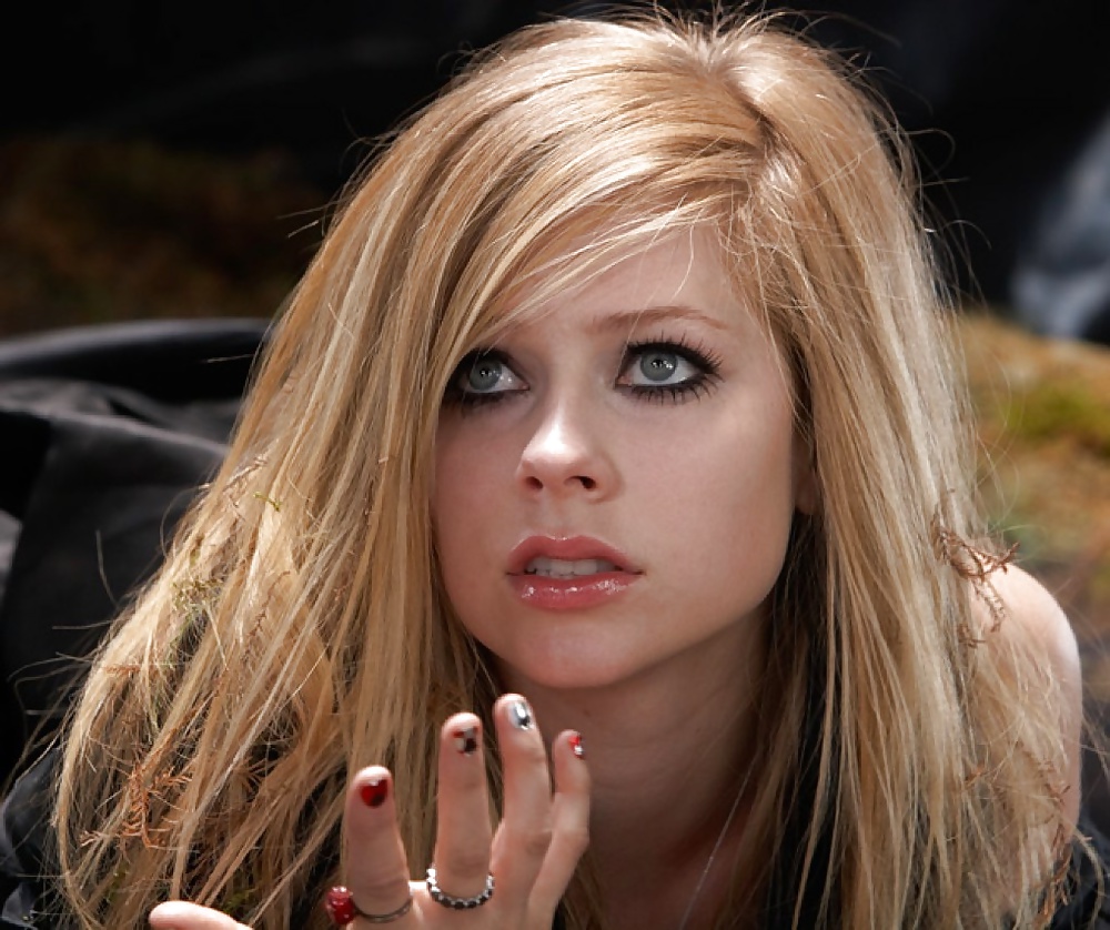 Avril Lavigne - sporca principessa punk
 #35569503