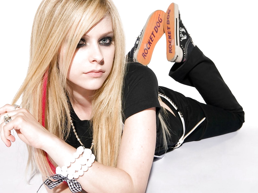 Avril Lavigne - sporca principessa punk
 #35569592