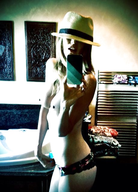 Lori Heuring Nude Leaked Pics #28783930