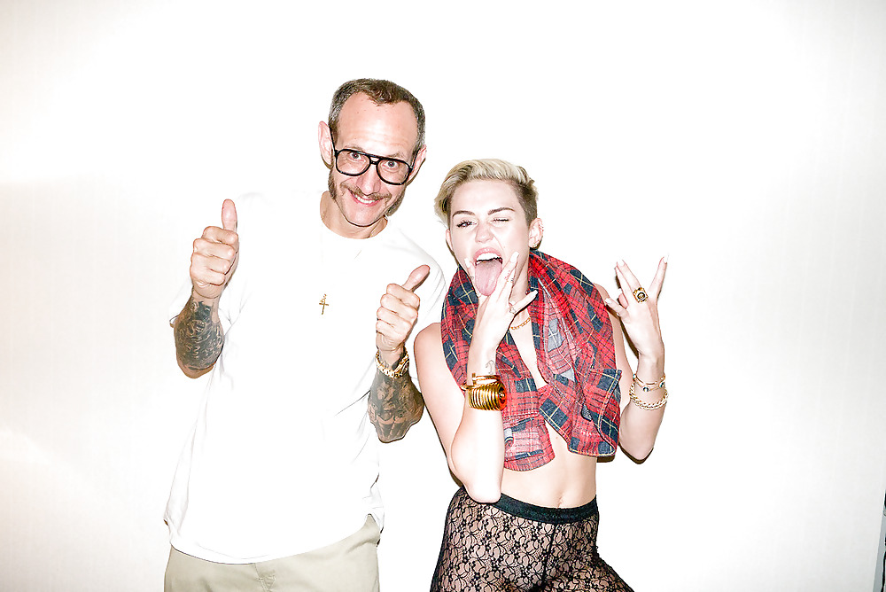 Miley Cyrus Terry Richardson Photoshoot - Octobre 2013 #36843990
