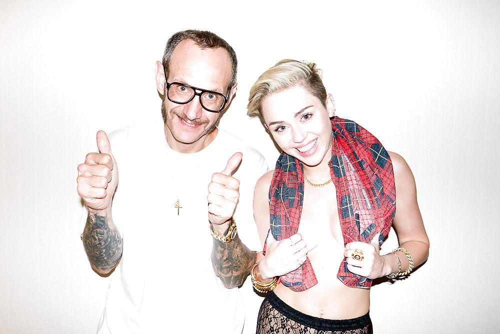 Miley Cyrus Terry Richardson Photoshoot - Octobre 2013 #36844007