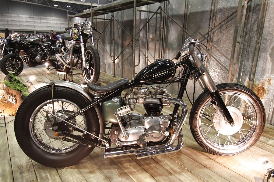 トーンアップ・ワールド
 #34563172