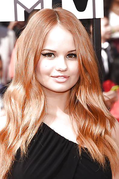 Sborrare per la sexy star debby ryan e commentare
 #31757260