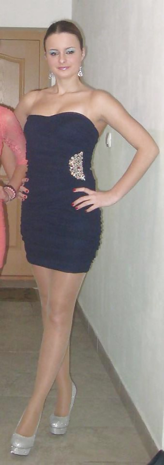 Hermosa joven cumwhore
 #34700088