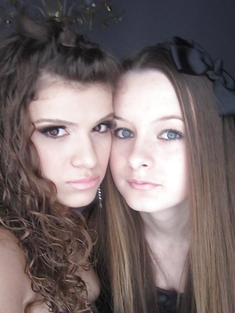 Hermosa joven cumwhore
 #34700120