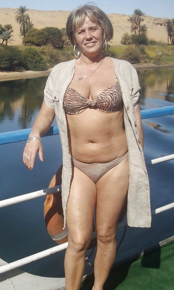 Swimsuit bikini bra bbw mature dressed teen big tits - 71 #35681207