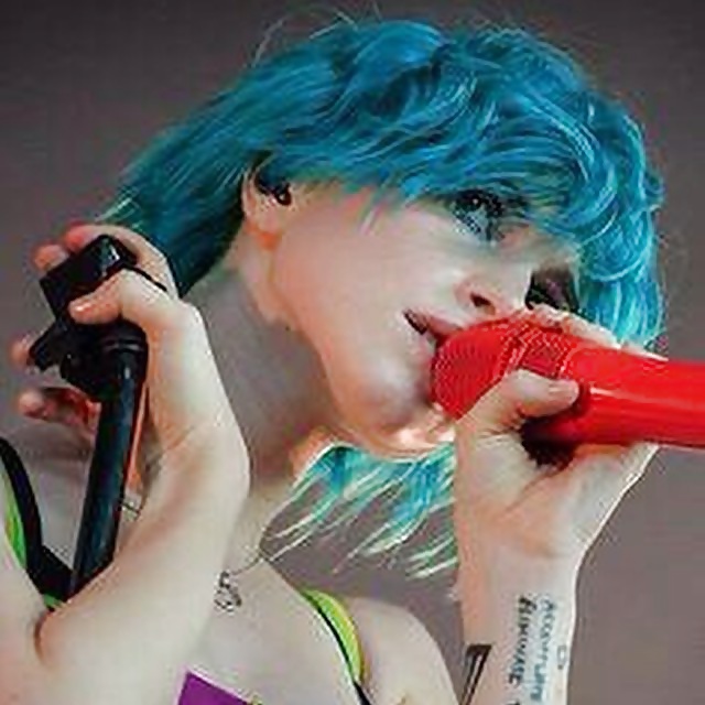 Hayley Williams
 #40756353