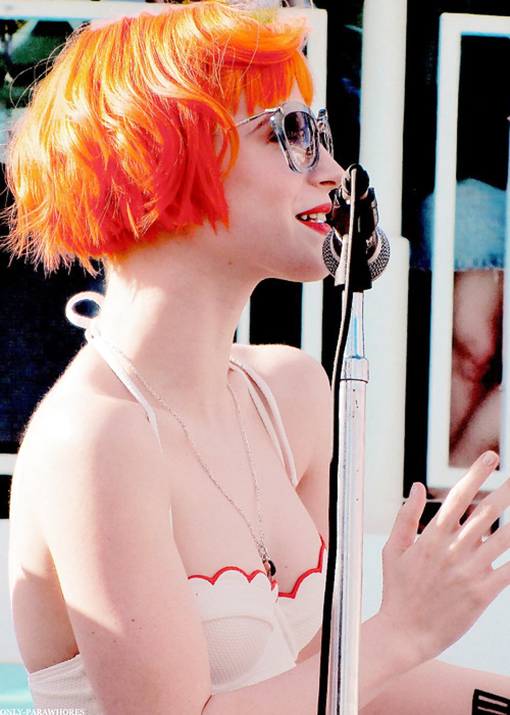 Hayley Williams #40756801