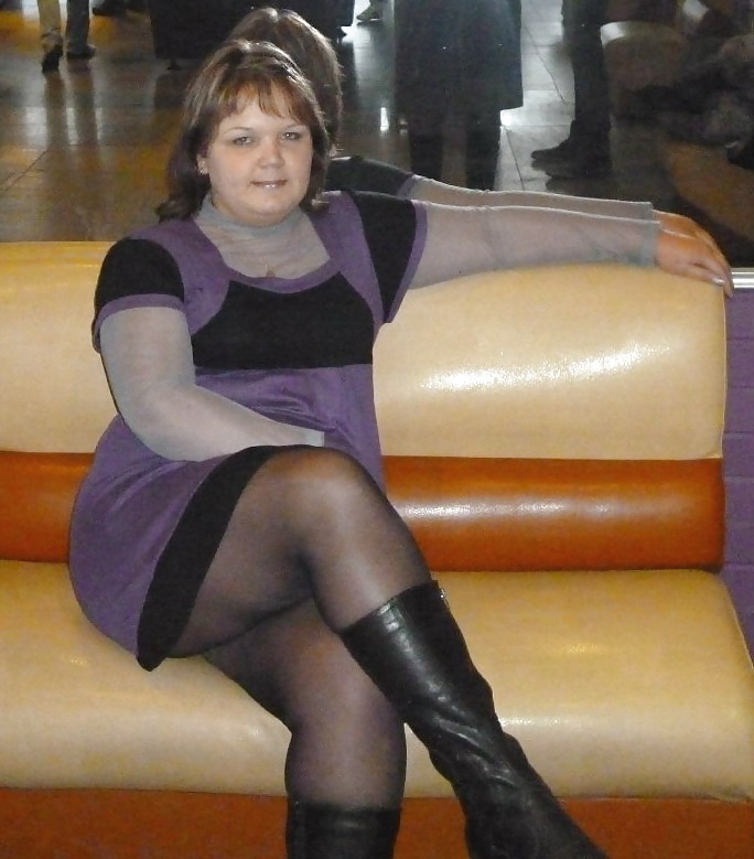 Full thighs in the mini 18 #24202939