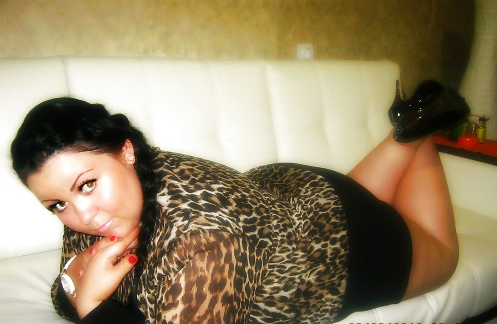 Full thighs in the mini 18 #24202961