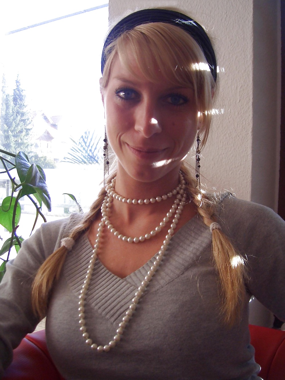 Teen Blonde Mignonne Exposée Et Plus #26329697