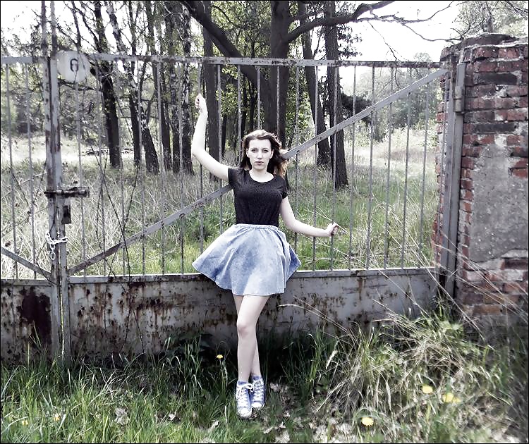 Aleksandra2 moja kolezanka
 #39483222