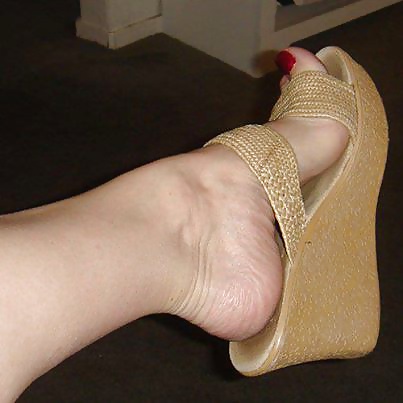 Persian feet #27396048