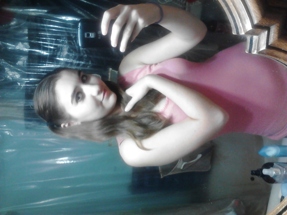 Pony tails  #24326272