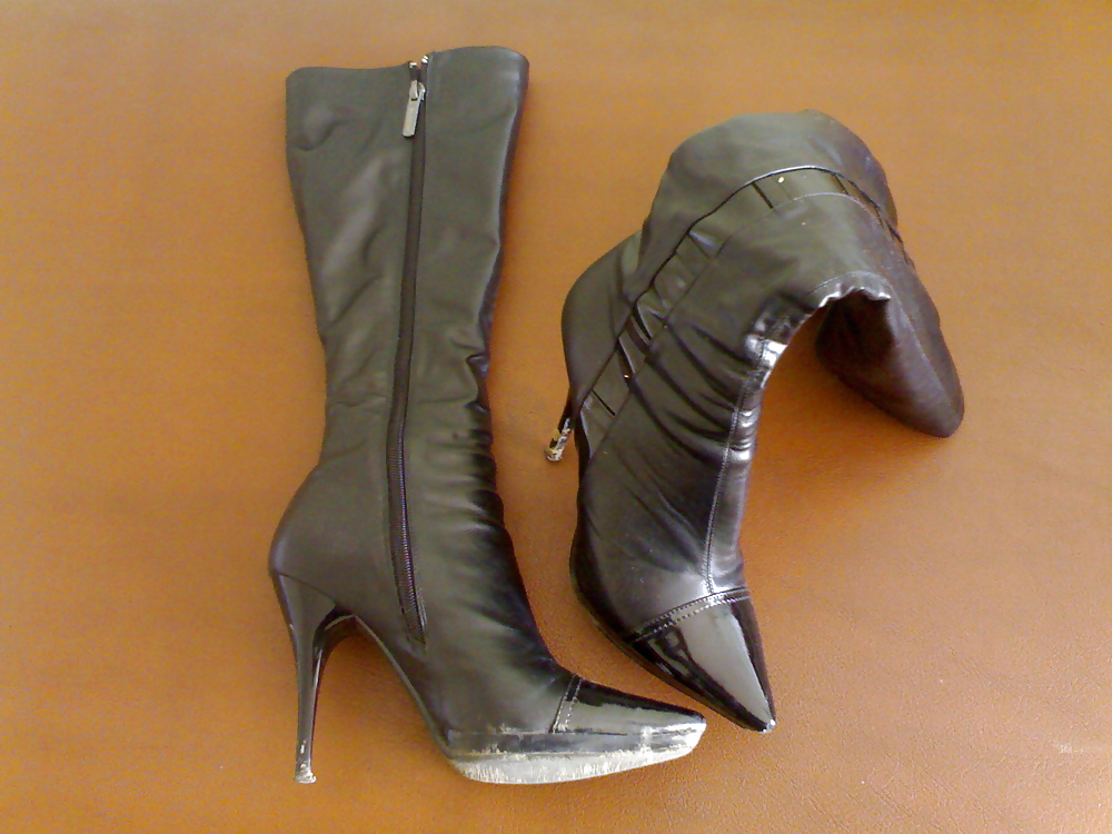 Cum on sexy boots on heels #40535955