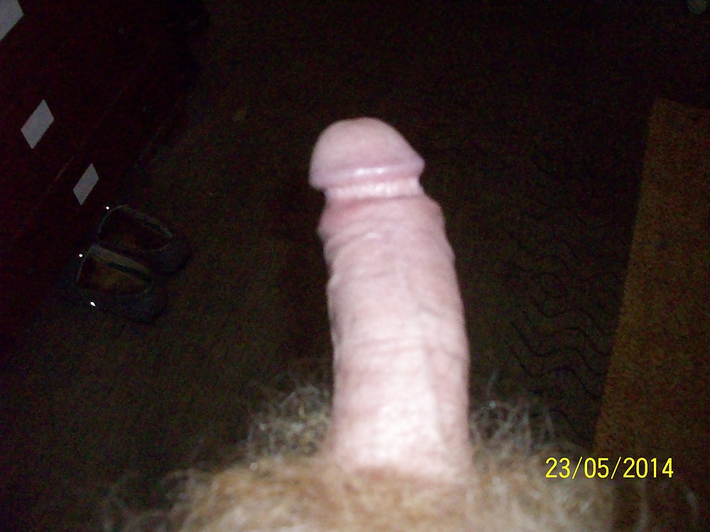 Da ist er noch in kleinem zustand.
 #34204065