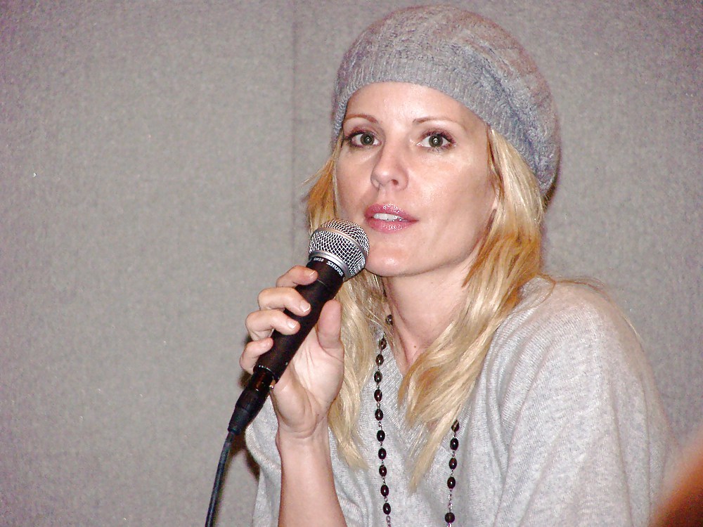 Emma Caulfield #35686019